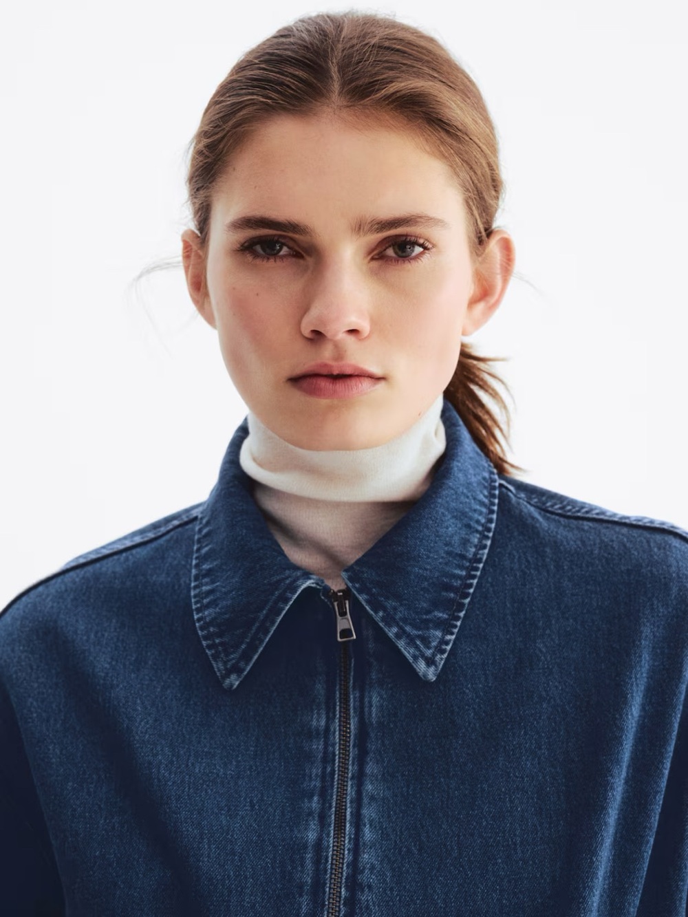 H&M Dark Blue Denim Zip Jacket - Women's - Picture 2 of 6